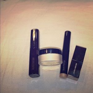 Laura Mercier Sample Set